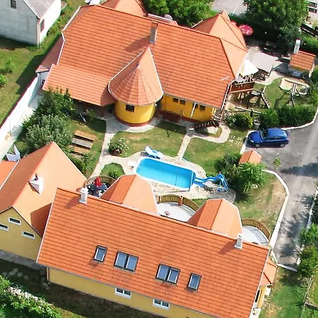 Holiday home Holiday Balaton A413 Balatonkeresztur